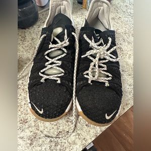 Nike Boys size 5Y basketball shoes.